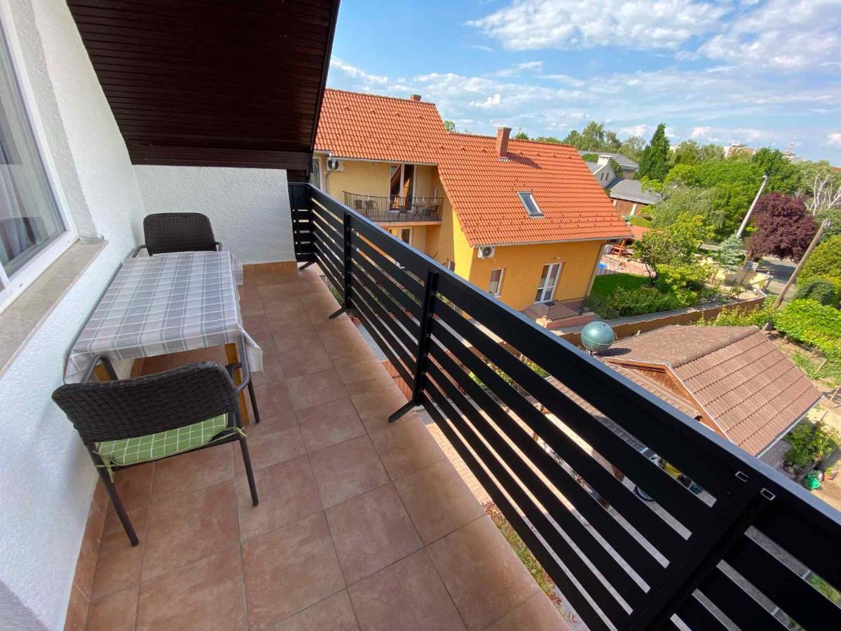 Apartments In Siofok/Balaton 35514 מראה חיצוני תמונה